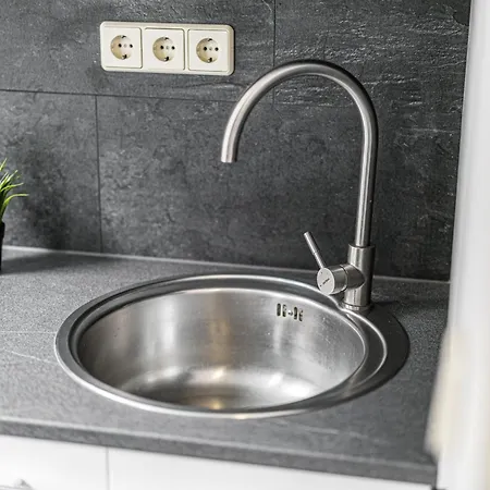 2 Lh 6-zimmer-apartments Halle (Saale)